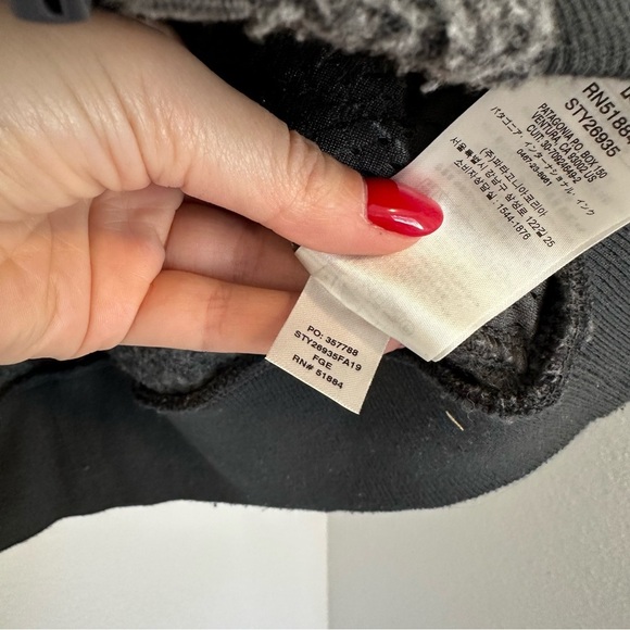 Patagonia Woolyester Fleece Jacket Full Zip Side Pockets Charcoal Gray Size M - Picture 8 of 8